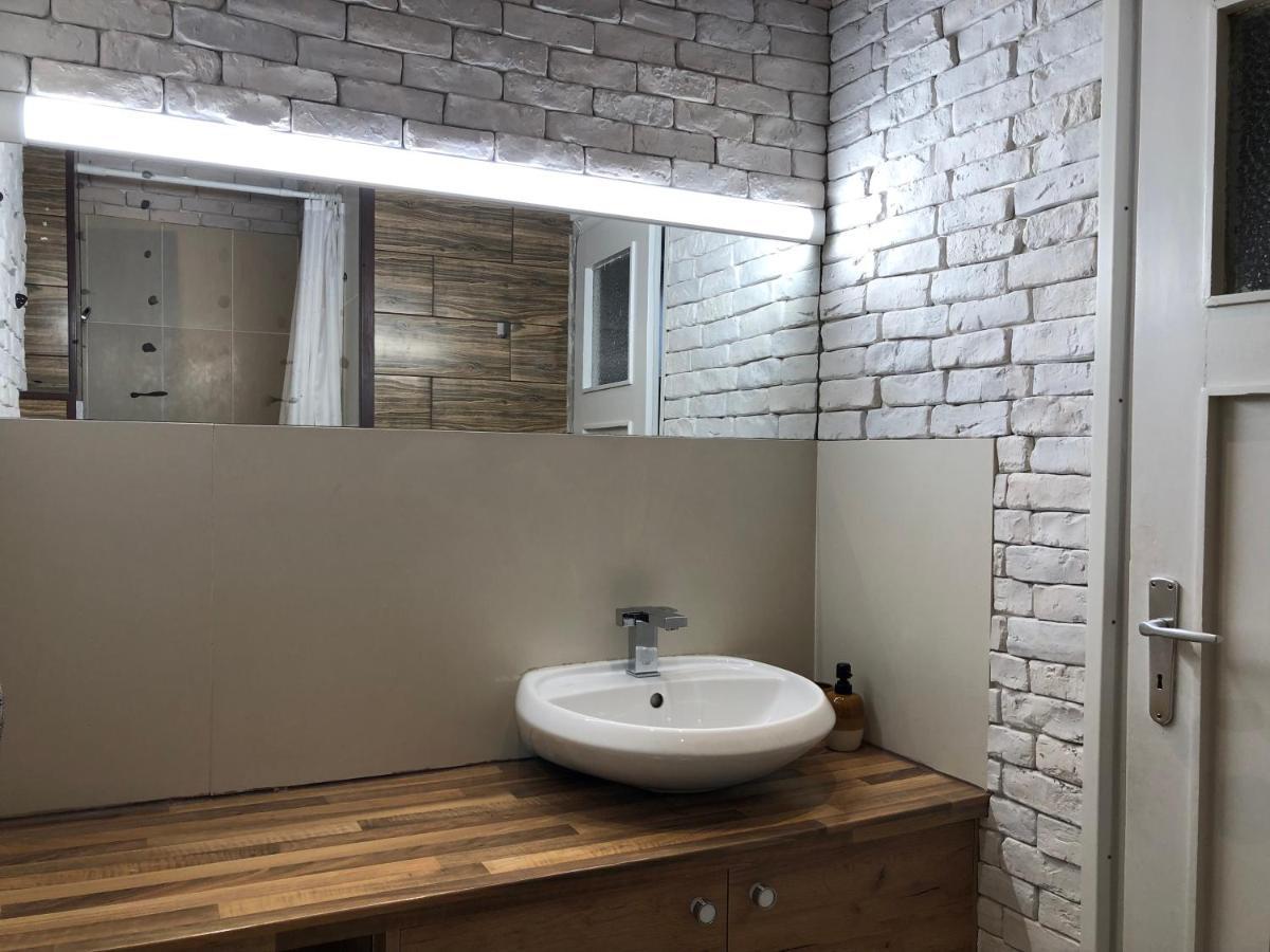 Attic Studio Apartment โซเฟีย ภายนอก รูปภาพ